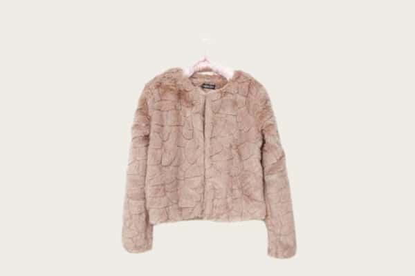昭通鲁甸县回收品牌衣服